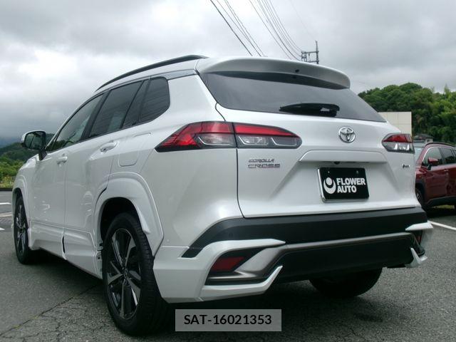 Toyota COROLLA CROSS 2025-02 7216325-2