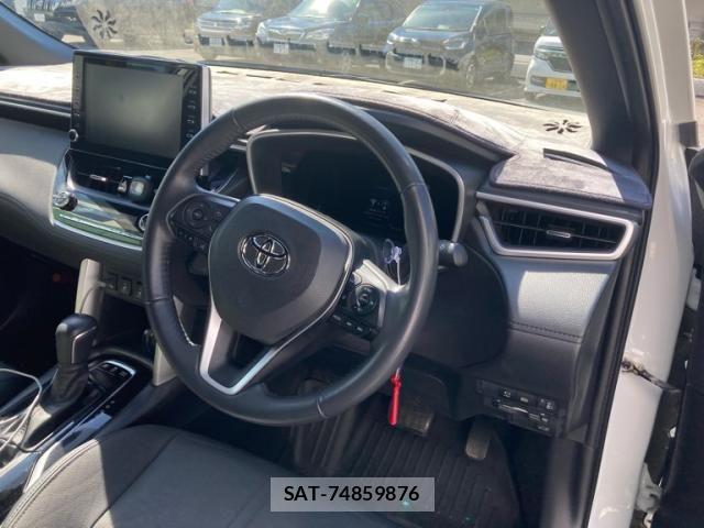Toyota COROLLA CROSS 2023-04 7216275-6