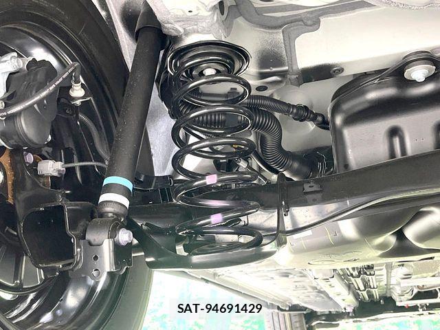 Toyota COROLLA CROSS 2026-04 7216345-17