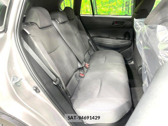 Toyota COROLLA CROSS 2026-04 7216345-6