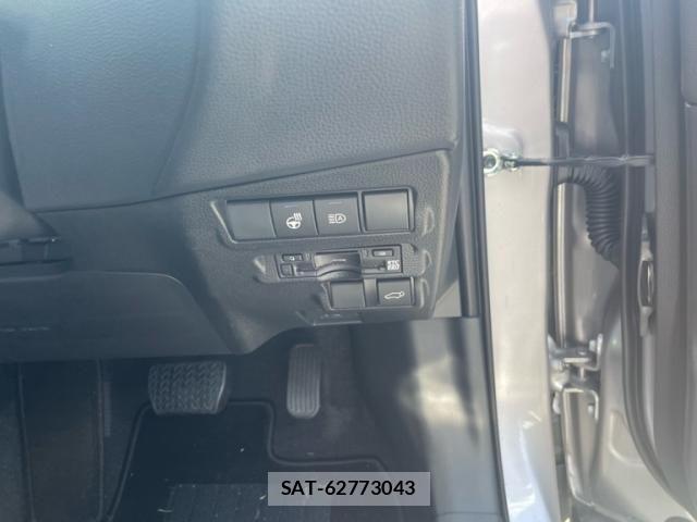 Toyota COROLLA CROSS 2025-07 7216321-19