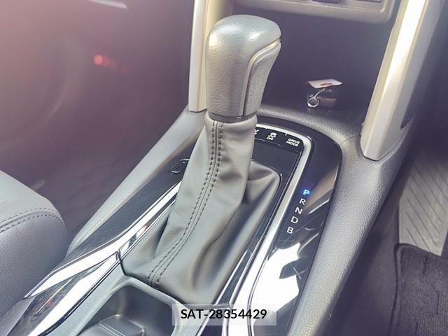 Toyota COROLLA CROSS 2023-11 7216286-25