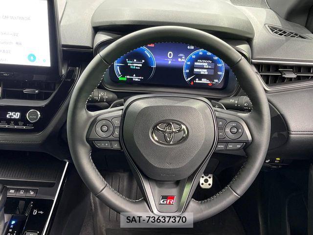 Toyota COROLLA CROSS 2025-10 7216324-10
