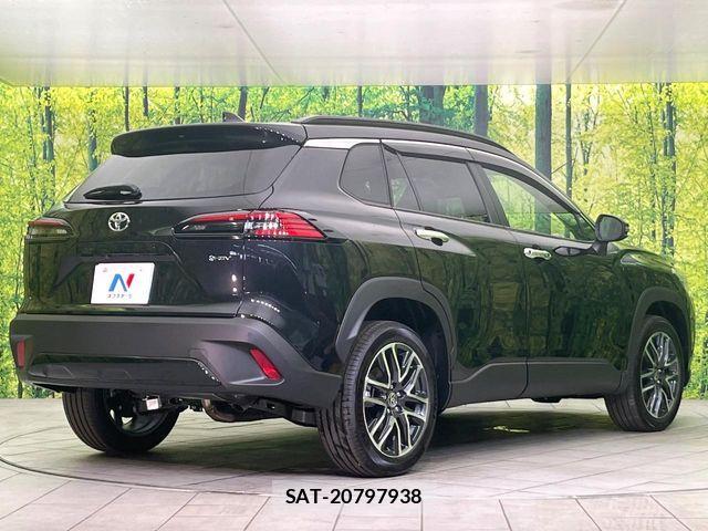 Toyota COROLLA CROSS 2026-03 7216338-16