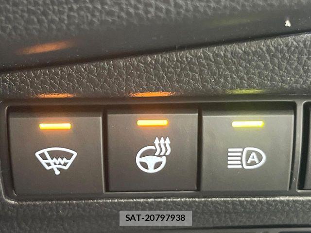 Toyota COROLLA CROSS 2026-03 7216338-6
