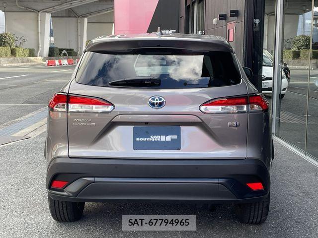 Toyota COROLLA CROSS 2023-08 7250220-12