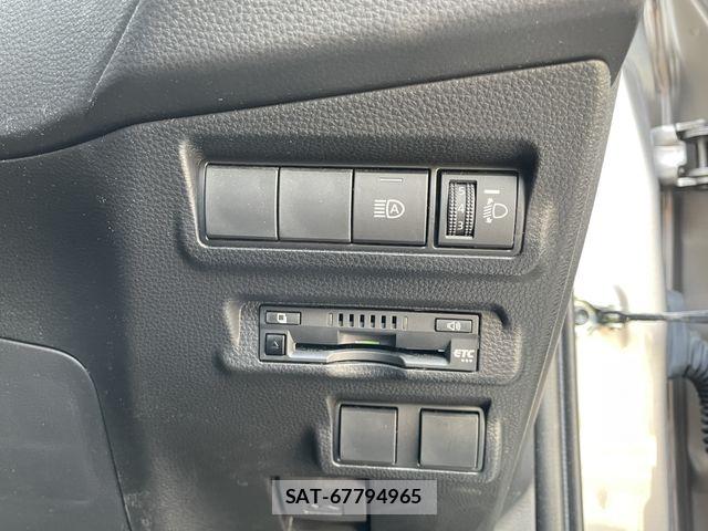 Toyota COROLLA CROSS 2023-08 7250220-21