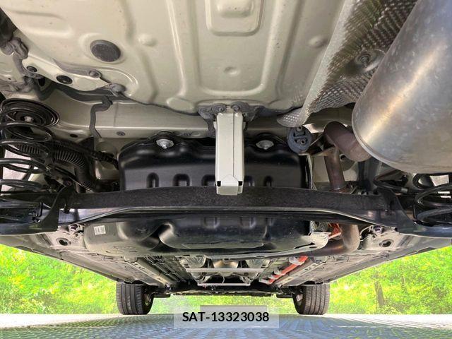 Toyota COROLLA CROSS 2024-05 7250205-18