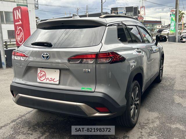 Toyota COROLLA CROSS 2022-05 7271717-10