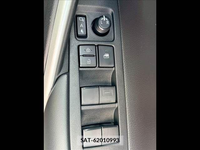 Toyota COROLLA CROSS 2025-01 7271711-21