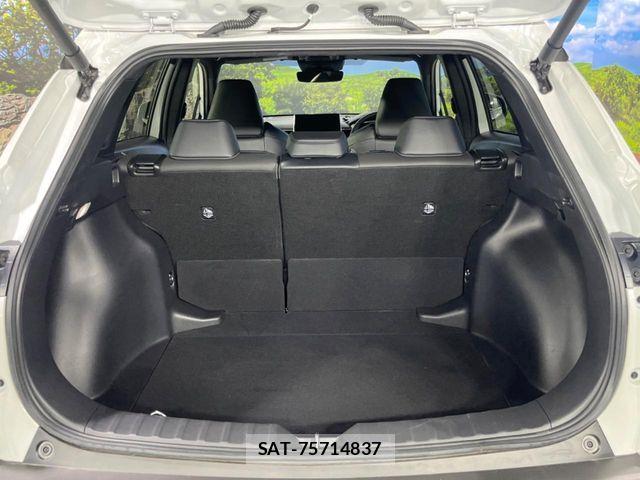 Toyota COROLLA CROSS 2025-03 7357210-9