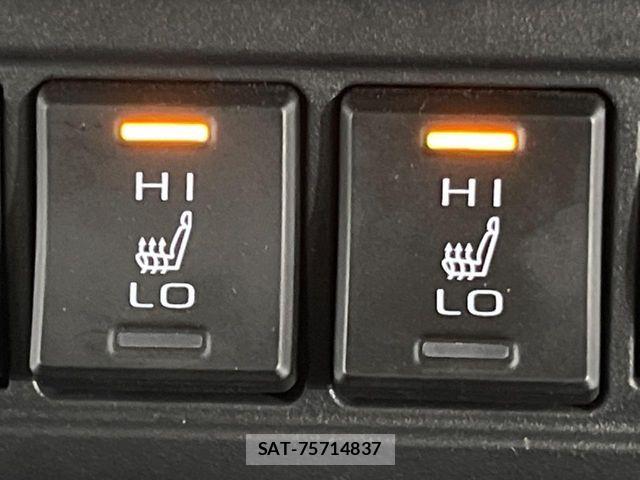Toyota COROLLA CROSS 2025-03 7357210-4