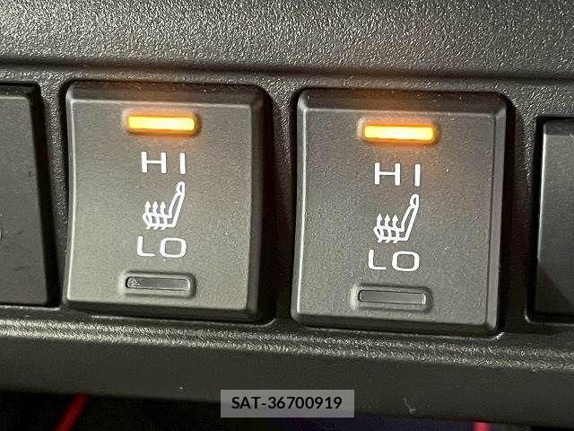 Toyota COROLLA CROSS 2024-04 7357206-9