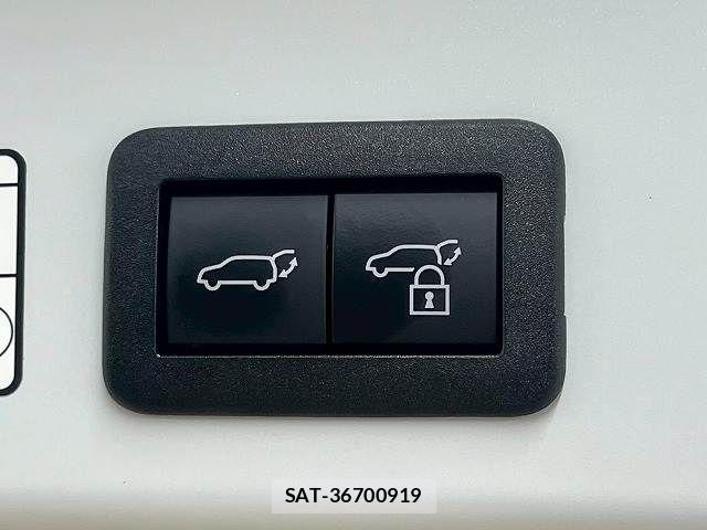 Toyota COROLLA CROSS 2024-04 7357206-8