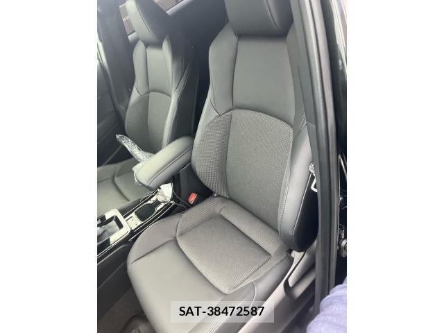 Toyota COROLLA CROSS 2025-12 7357212-19