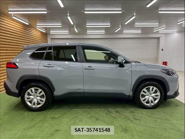 Toyota COROLLA CROSS 2022-10 7357217-17
