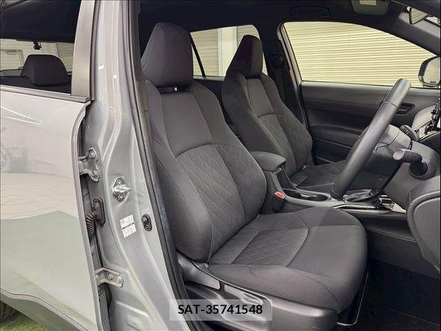 Toyota COROLLA CROSS 2022-10 7357217-7