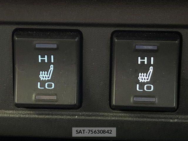 Toyota COROLLA CROSS 2021-10 7453549-8