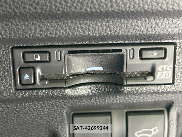 Toyota COROLLA CROSS 2025-02 7453560-6
