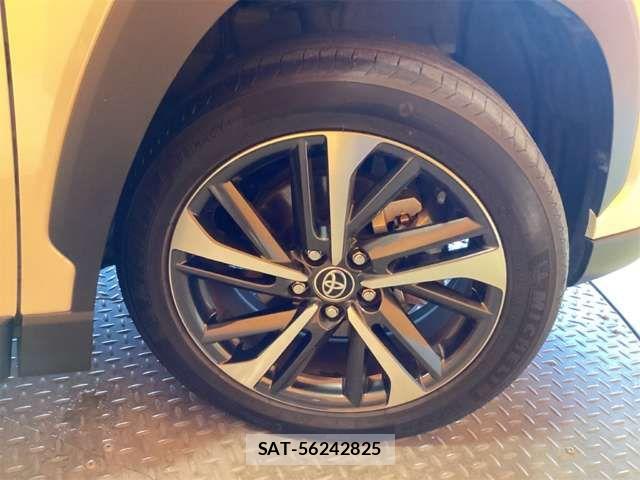 Toyota COROLLA CROSS 2023-09 7453562-13