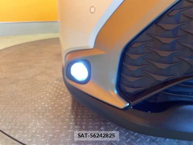 Toyota COROLLA CROSS 2023-09 7453562-17