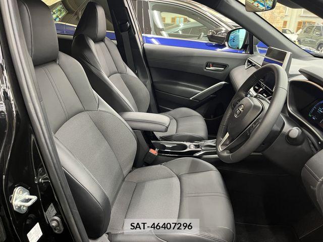 Toyota COROLLA CROSS 2023-12 7453557-3