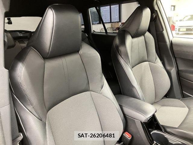 Toyota COROLLA CROSS 2022-01 7453564-19