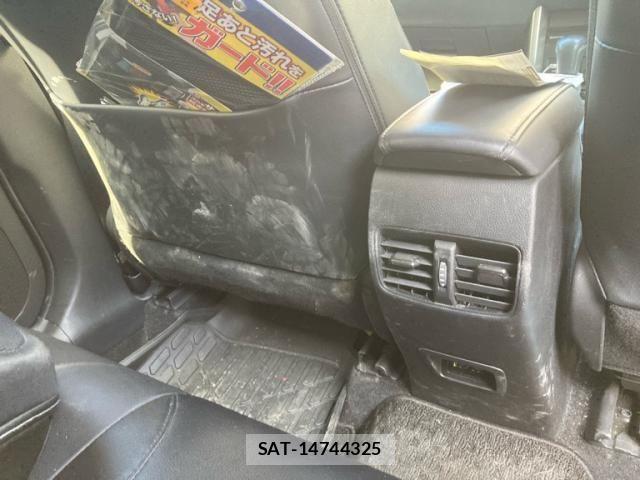 Toyota COROLLA CROSS 2021-11 7499985-10