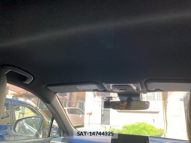 Toyota COROLLA CROSS 2021-11 7499985-11