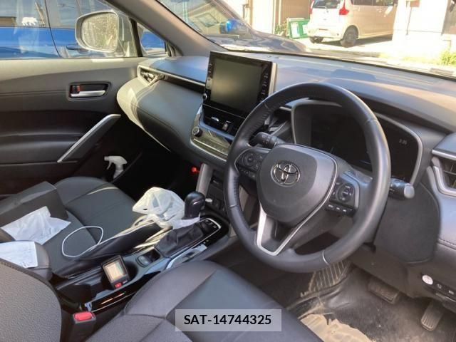 Toyota COROLLA CROSS 2021-11 7499985-8