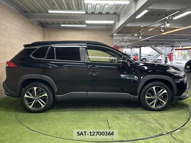 Toyota COROLLA CROSS 2022-02 7499984-17