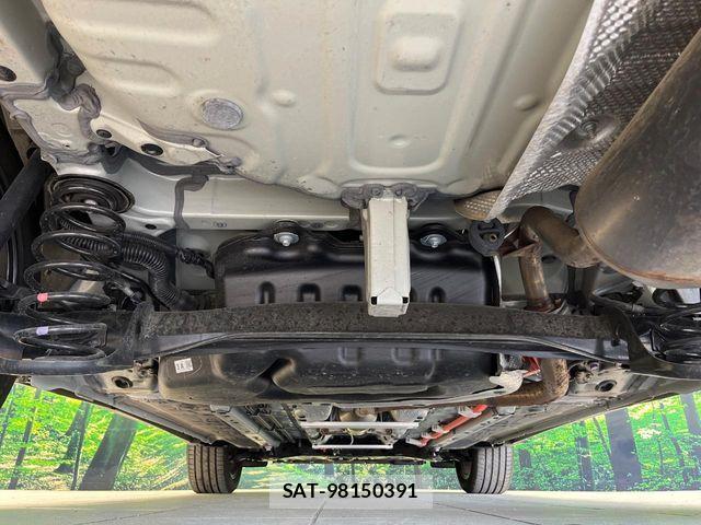 Toyota COROLLA CROSS 2023-11 7499972-18