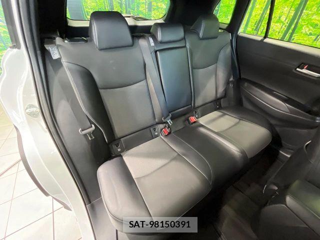 Toyota COROLLA CROSS 2023-11 7499972-8