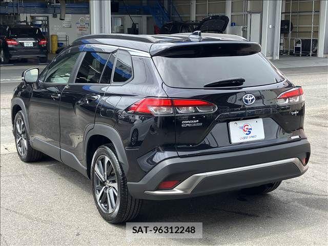 Toyota COROLLA CROSS 2023-04 7499980-16