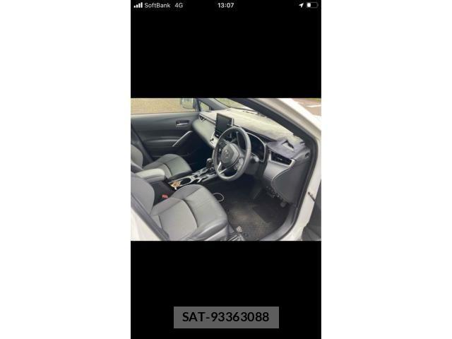 Toyota COROLLA CROSS 2023-04 7615598-12