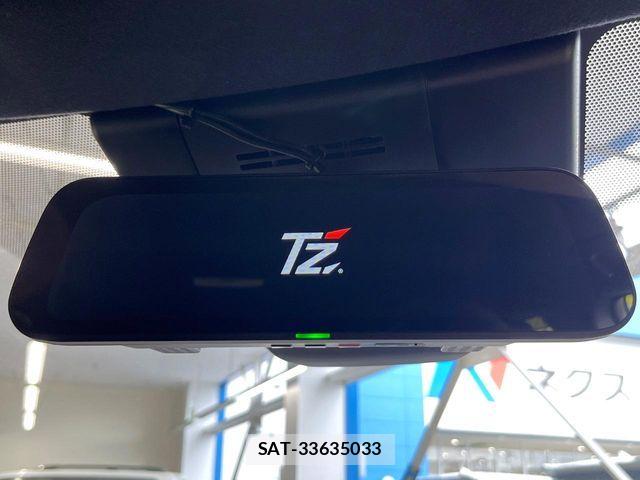Toyota COROLLA CROSS 2024-04 7615629-4