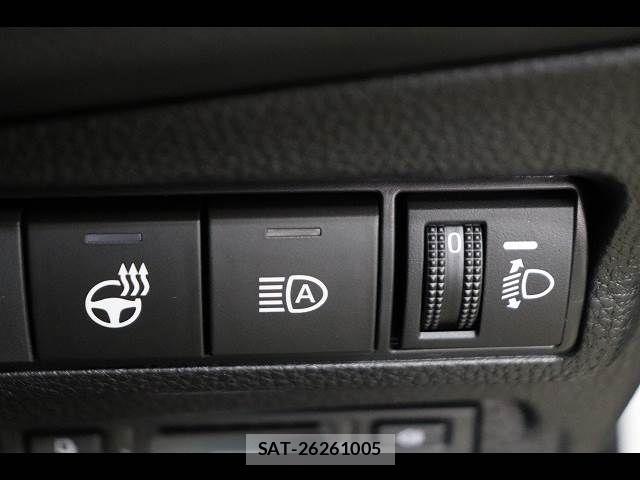 Toyota COROLLA CROSS 2026-03 7615602-5