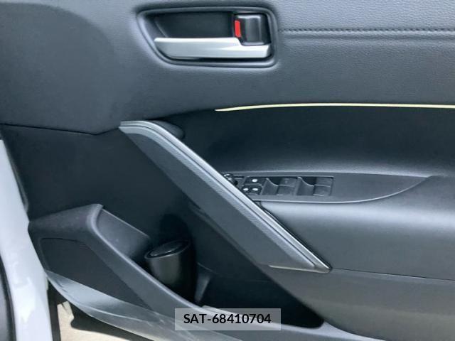 Toyota COROLLA CROSS 2025-11 7615605-16