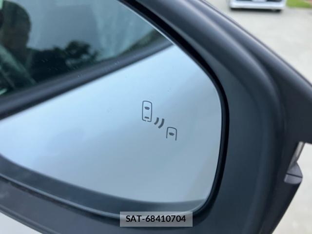 Toyota COROLLA CROSS 2025-11 7615605-6