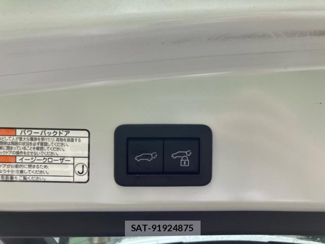Toyota COROLLA CROSS 2022-11 7615632-12