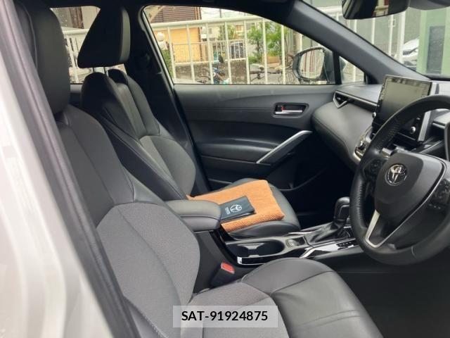 Toyota COROLLA CROSS 2022-11 7615632-17