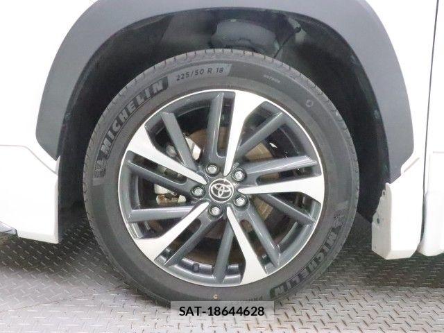 Toyota COROLLA CROSS 2023-06 7615623-26