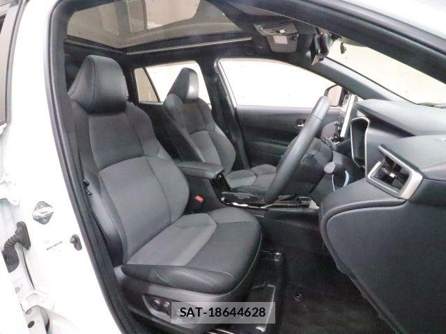 Toyota COROLLA CROSS 2023-06 7615623-3
