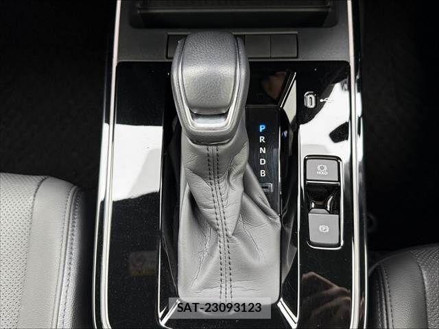 Toyota COROLLA CROSS 2025-08 7615622-26