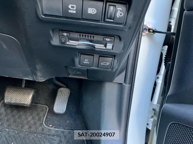 Toyota COROLLA CROSS 2022-07 7615631-11