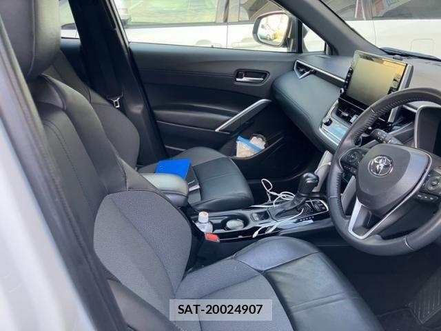Toyota COROLLA CROSS 2022-07 7615631-15