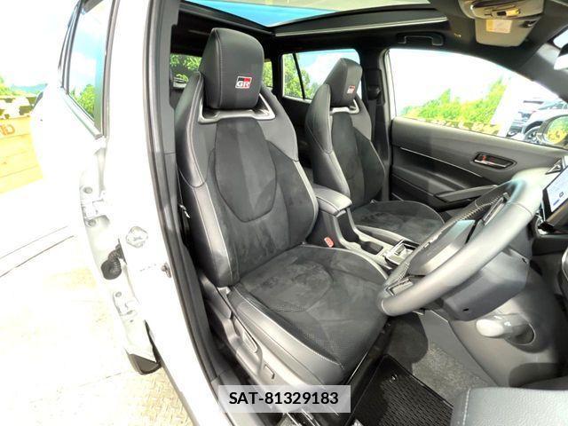 Toyota COROLLA CROSS 2025-10 7721963-7