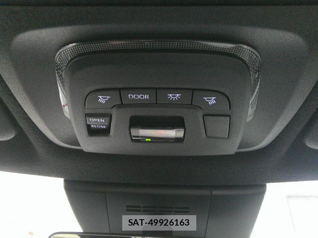 Toyota COROLLA CROSS 2025-09 7721969-12