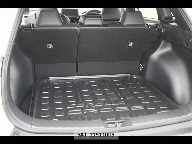 Toyota COROLLA CROSS 2022-02 7721966-13