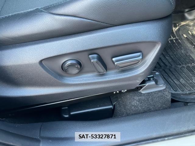 Toyota COROLLA CROSS 2023-02 7783602-10